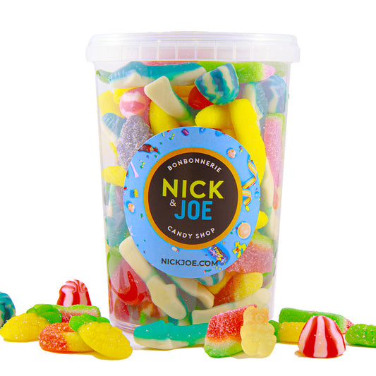 Gummy & Sanded Candy Bucket 700g